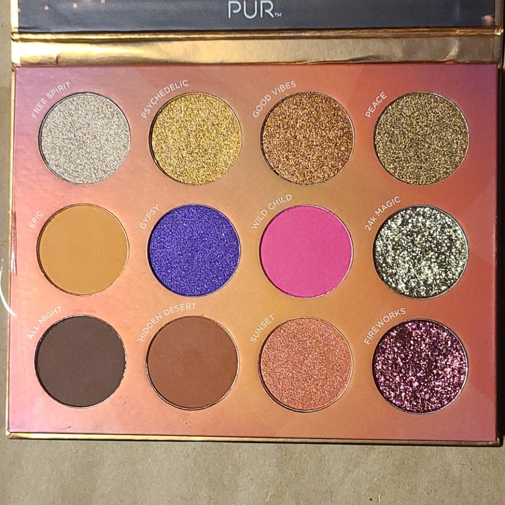Eyeshadow palette (open to offers)
